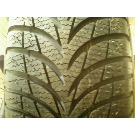 Goodyear Ultragrip 7 185/60 R15 84T