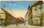 1920